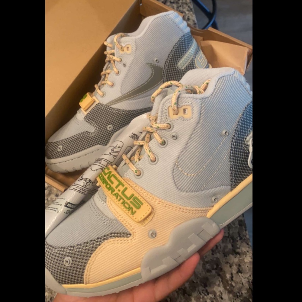 Travis Scott Air Trainer 1 Grey Haze /Size 5.5 M/7W